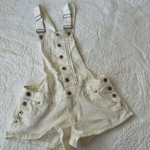 SOLD ON DEPOP Rue21 White Denim Overalls with Button Details